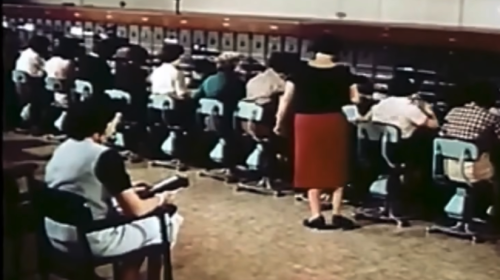 吹個口哨就能打電話？揭秘黑客鼻祖如何“玩弄”電話系統